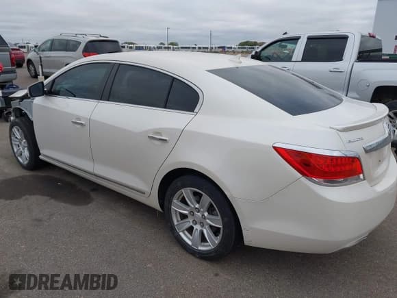 ✅ 2012 Buick LaCrosse Leather • VIN: 1G4GC5E33CF174762 • Lot: 43422456. Wystawiony na IAAI z przebiegiem 70 591 mil. Bezpłatny archiwum sprzedaży aukcyjnych z USA i szczegółowy raport historii pojazdu na DreamBid. Zdjęcie 3.