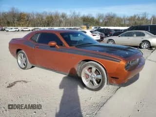 ✅ 2011 Dodge Challenger R/T Classic • VIN: 2B3CJ5DT3BH561448 • Lot: 82239184. Wystawiony na Copart z przebiegiem 186 647 mil. Bezpłatny archiwum sprzedaży aukcyjnych z USA i szczegółowy raport historii pojazdu na DreamBid. Zdjęcie 4.