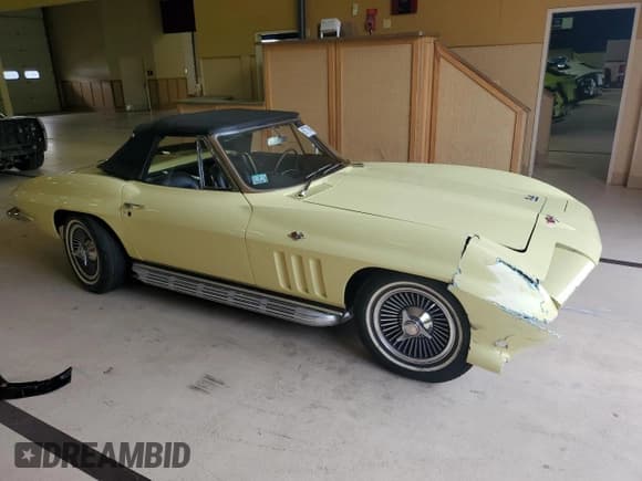 ✅ 1966 Chevrolet Corvette • VIN: 194676S105916 • Lot: 67718475. Listed on Copart with 32,076 mi. Free auction sales archive from the USA and detailed vehicle history report at DreamBid. Image 4.