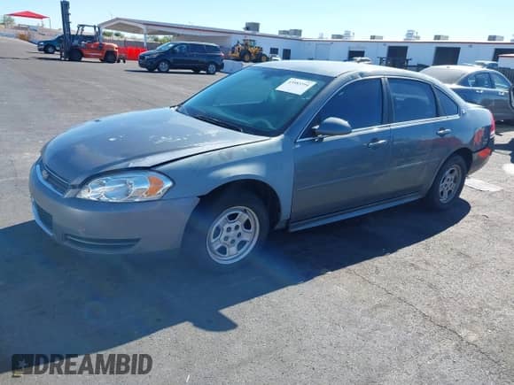 2009 Chevrolet Impala LS с VIN 2G1WB57K091224257, выставлен на аукционе IAAI как лот 43583394 с пробегом 171 641 миль миль и . История ставок и продаж доступна на DreamBid. Изображение 12.