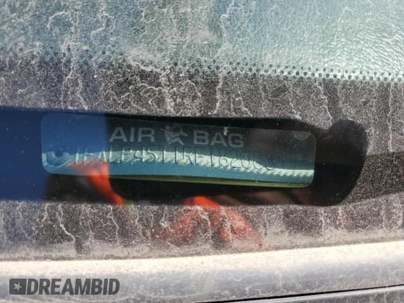 ✅ 1994 Ford Mustang • VIN: 1FALP45T1RF182083 • Lot: 86522605. Wystawiony na Copart z przebiegiem 55 825 mil. Bezpłatny archiwum sprzedaży aukcyjnych z USA i szczegółowy raport historii pojazdu na DreamBid. Zdjęcie 12.