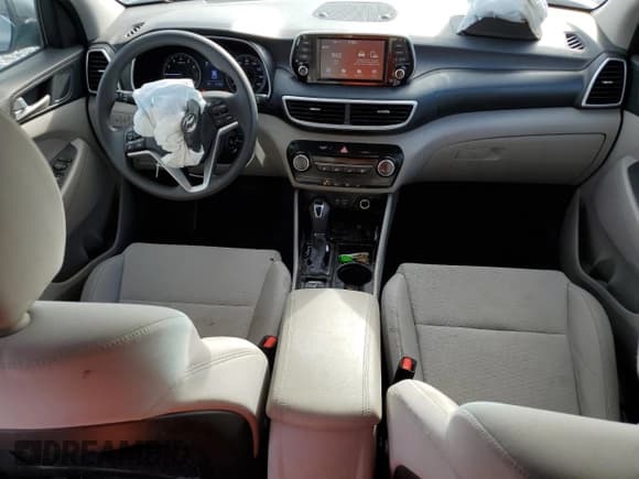 ✅ 2021 Hyundai Tucson SE • VIN: KM8J23A41MU402248 • Лот: 82282115. Опубликован ранее на Copart с пробегом 79 156 миль. Бесплатный доступ к архиву аукционных продаж из США и подробный отчёт об истории автомобиля на DreamBid. Изображение 8.