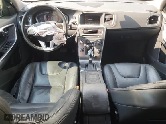 ✅ 2014 Volvo S60 T5 • VIN: YV1612FS2E1291527 • Lot: 66848095. Listed on Copart with 97,957 mi. Free auction sales archive from the USA and detailed vehicle history report at DreamBid. Image 8.