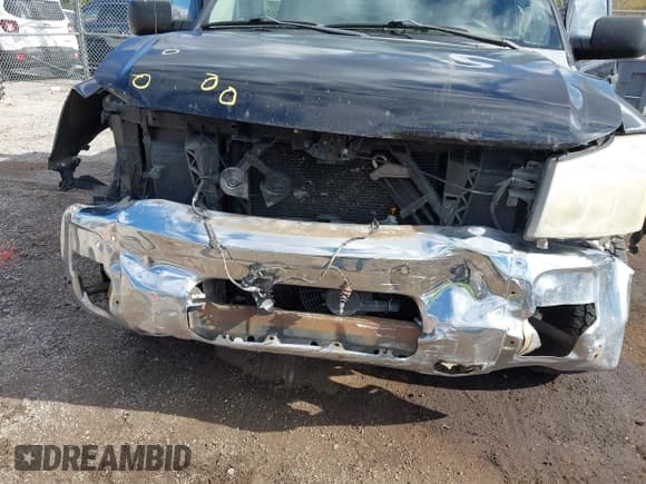 ✅ 2006 Nissan Titan SE • VIN: 1N6AA06A66N560857 • Лот: 43576989. Опубликован ранее на IAAI с пробегом 243 184 миль. Бесплатный доступ к архиву аукционных продаж из США и подробный отчёт об истории автомобиля на DreamBid. Изображение 6.