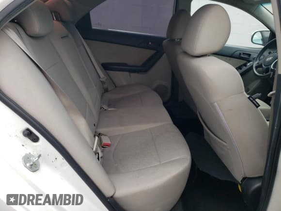 ✅ 2010 Kia Forte EX • VIN: KNAFU4A2XA5827561 • Lot: 92041995. Listed on Copart with 162,102 mi. Free auction sales archive from the USA and detailed vehicle history report at DreamBid. Image 10.