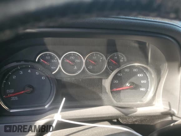 ✅ 2019 Chevrolet Silverado 1500 LTZ • VIN: 1GCUYGED8KZ215770 • Lot: 83820375. Wystawiony na Copart z przebiegiem Nie podano. Bezpłatny archiwum sprzedaży aukcyjnych z USA i szczegółowy raport historii pojazdu na DreamBid. Zdjęcie 9.