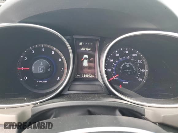 ✅ 2015 Hyundai Santa Fe Limited • VIN: KM8SRDHFXFU129391 • Лот: 53209114. Опубликован ранее на Copart с пробегом 114 593 миль. Бесплатный доступ к архиву аукционных продаж из США и подробный отчёт об истории автомобиля на DreamBid. Изображение 9.