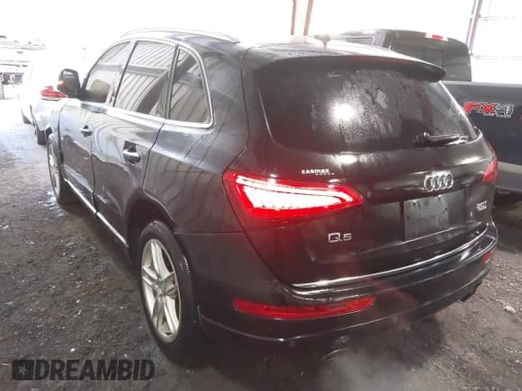 ✅ 2017 Audi Q5 Premium Plus • VIN: WA1L2AFP9HA038876 • Lot: 42013846. Wystawiony na IAAI z przebiegiem 109 356 mil. Bezpłatny archiwum sprzedaży aukcyjnych z USA i szczegółowy raport historii pojazdu na DreamBid. Zdjęcie 3.