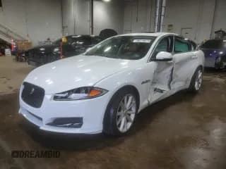 ✅ 2015 Jaguar XF Portfolio • VIN: SAJWJ0FF3F8U49803 • Лот: 90719675. Опубликован ранее на Copart с пробегом 150 937 миль. Бесплатный доступ к архиву аукционных продаж из США и подробный отчёт об истории автомобиля на DreamBid. Изображение 1.