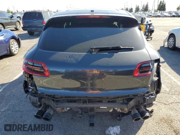 ✅ 2017 Porsche Macan Turbo • VIN: WP1AF2A52HLB62164 • Лот: 44790805. Опубликован ранее на Copart с пробегом 41 322 миль. Бесплатный доступ к архиву аукционных продаж из США и подробный отчёт об истории автомобиля на DreamBid. Изображение 6.