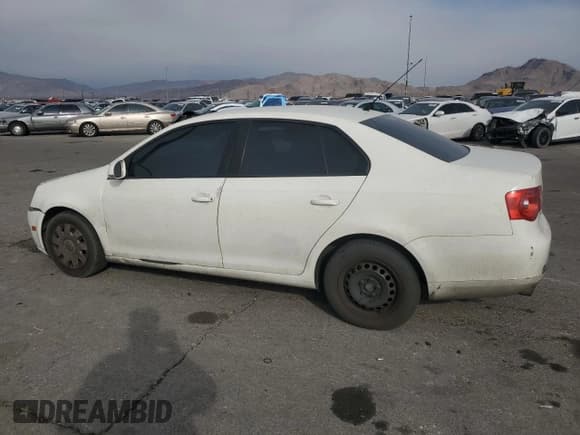 ✅ 2007 Volkswagen Jetta • VIN: 3VWGG71K87M199757 • Лот: 43032865. Опубликован ранее на Copart с пробегом 207 674 миль. Бесплатный доступ к архиву аукционных продаж из США и подробный отчёт об истории автомобиля на DreamBid. Изображение 2.
