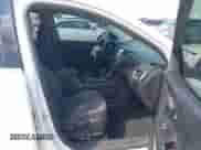 2018 Chevrolet Equinox LT с VIN 2GNAXJEV6J6291534, выставлен на аукционе IAAI как лот 43242177 с пробегом 65 226 миль миль и . История ставок и продаж доступна на DreamBid. Изображение 5.