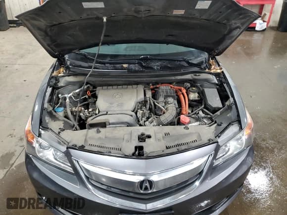 ✅ 2013 Acura ILX Hybrid • VIN: 19VDE3F32DE301705 • Lot: 45346145. Listed on Copart with 133,642 mi. Free auction sales archive from the USA and detailed vehicle history report at DreamBid. Image 12.