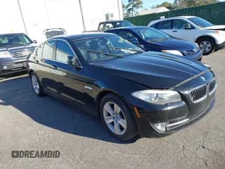 ✅ 2013 BMW 5 Series 528i xDrive • VIN: WBAXH5C57DD111829 • Lot: 43928316. Wystawiony na IAAI z przebiegiem 134 712 mil. Bezpłatny archiwum sprzedaży aukcyjnych z USA i szczegółowy raport historii pojazdu na DreamBid. Zdjęcie 1.