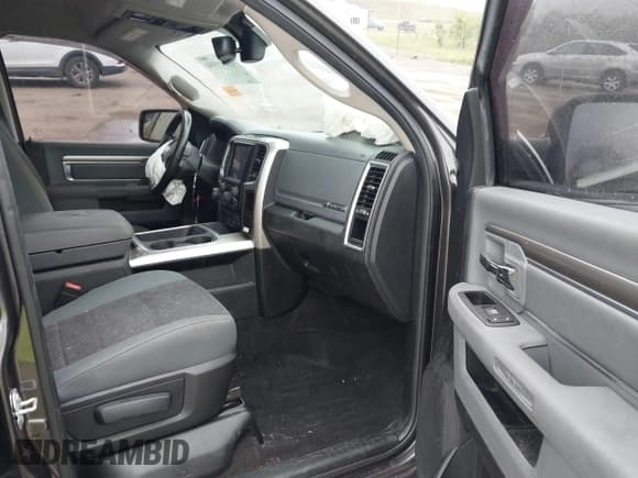 ✅ 2017 Ram 1500 Big Horn • VIN: 3C6RR7LT6HG688239 • Лот: 42849534. Опубликован ранее на IAAI с пробегом 57 946 миль. Бесплатный доступ к архиву аукционных продаж из США и подробный отчёт об истории автомобиля на DreamBid. Изображение 5.