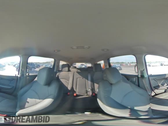 ✅ 2013 Chevrolet Traverse LT • VIN: 1GNKVGKD6DJ109489 • Lot: 64087474. Wystawiony na Copart z przebiegiem 218 300 mil. Bezpłatny archiwum sprzedaży aukcyjnych z USA i szczegółowy raport historii pojazdu na DreamBid. Zdjęcie 13.