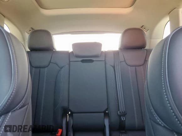 ✅ 2025 Audi Q5 S line Premium Plus • VIN: WA1EAAFY0S2055524 • Lot: 64777515. Listed on Copart with 2,307 mi. Free auction sales archive from the USA and detailed vehicle history report at DreamBid. Image 10.