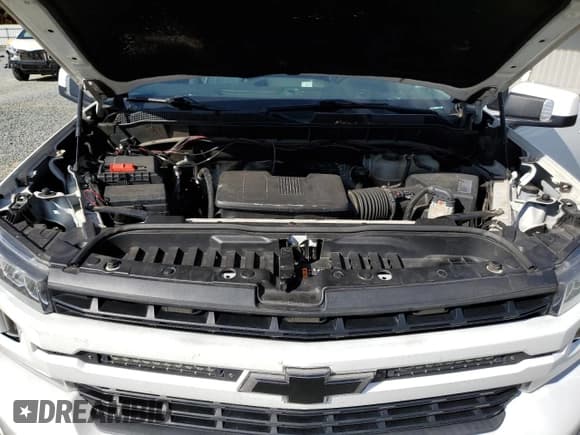 ✅ 2019 Chevrolet Silverado 1500 RST • VIN: 3GCUYEEDXKG104609 • Lot: 82207585. Wystawiony na Copart z przebiegiem 142 831 mil. Bezpłatny archiwum sprzedaży aukcyjnych z USA i szczegółowy raport historii pojazdu na DreamBid. Zdjęcie 11.