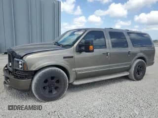 ✅ 2005 Ford Excursion Limited • VIN: 1FMNU42P05EA12859 • Lot: 54602575. Wystawiony na Copart z przebiegiem 271 427 mil. Bezpłatny archiwum sprzedaży aukcyjnych z USA i szczegółowy raport historii pojazdu na DreamBid. Zdjęcie 1.