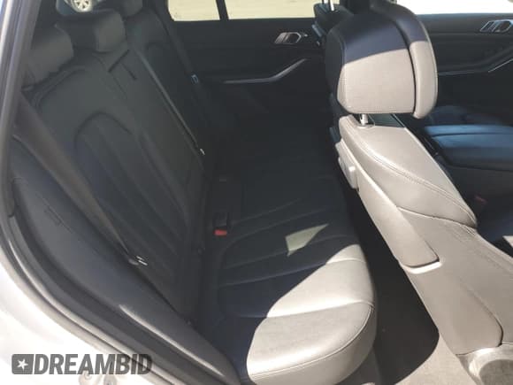 ✅ 2022 BMW X5 xDrive45e • VIN: 5UXTA6C02N9M26931 • Лот: 86080325. Опубликован ранее на Copart с пробегом 94 851 миль. Бесплатный доступ к архиву аукционных продаж из США и подробный отчёт об истории автомобиля на DreamBid. Изображение 11.