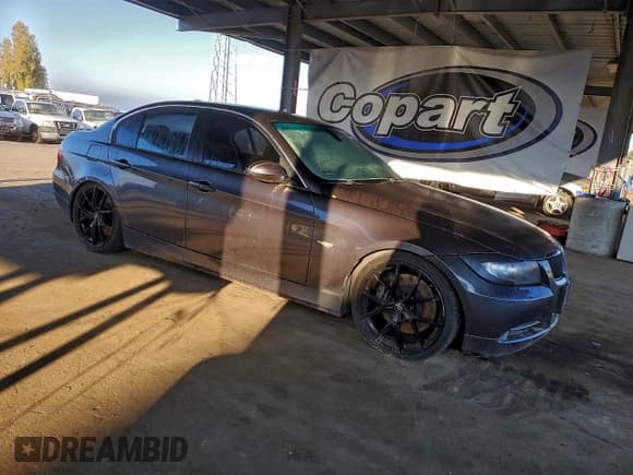 ✅ 2008 BMW 3 Series 335xi • VIN: WBAVD53518A010781 • Lot: 94019375. Listed on Copart with 124,722 mi. Free auction sales archive from the USA and detailed vehicle history report at DreamBid. Image 4.