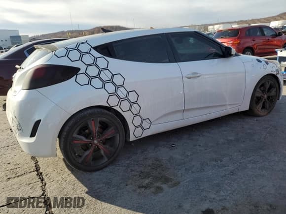 ✅ 2012 Hyundai Veloster w/Gray Int • VIN: KMHTC6AD9CU048551 • Lot: 83871604. Wystawiony na Copart z przebiegiem 186 146 mil. Bezpłatny archiwum sprzedaży aukcyjnych z USA i szczegółowy raport historii pojazdu na DreamBid. Zdjęcie 3.