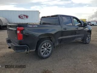 ✅ 2019 Chevrolet Silverado 1500 RST • VIN: 1GCUYEEDXKZ141613 • Lot: 69301784. Wystawiony na Copart z przebiegiem Nie podano. Bezpłatny archiwum sprzedaży aukcyjnych z USA i szczegółowy raport historii pojazdu na DreamBid. Zdjęcie 3.
