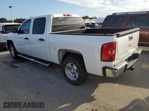 ✅ 2011 Chevrolet Silverado 1500 LT • VIN: 3GCPCSE08BG214372 • Lot: 74542814. Listed on Copart with 141,615 mi. Free auction sales archive from the USA and detailed vehicle history report at DreamBid. Image 2.