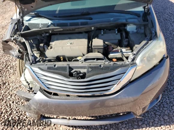 ✅ 2012 Toyota Sienna XLE AAS • VIN: 5TDYK3DC1CS261755 • Lot: 61042675. Listed on Copart with 170,633 mi. Free auction sales archive from the USA and detailed vehicle history report at DreamBid. Image 12.