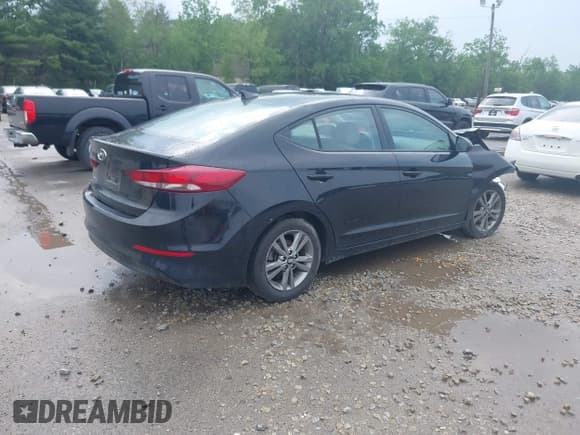 ✅ 2018 Hyundai Elantra Limited • VIN: 5NPD84LF9JH361975 • Lot: 42409187. Listed on IAAI with 73,238 mi. Free auction sales archive from the USA and detailed vehicle history report at DreamBid. Image 4.