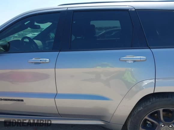 ✅ 2020 Jeep Grand Cherokee Overland • VIN: 1C4RJFCT6LC373107 • Lot: 42701072. Listed on IAAI with 53,164 mi. Free auction sales archive from the USA and detailed vehicle history report at DreamBid. Image 15.