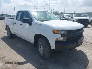 2021 Chevrolet Silverado 1500 Work Truck z VIN 1GCRYAEF1MZ218873, wystawiony jako IAAI lot #42500125 z przebiegiem 54 619 mil mil oraz . Historia ofert i sprzedaży dostępna na DreamBid. Obrazek 1.