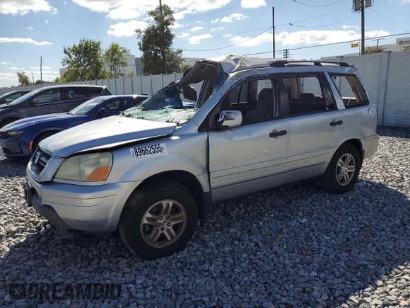 ✅ 2004 Honda Pilot EX • VIN: 2HKYF18494H548358 • Lot: 89662555. Listed on Copart with Not provided. Free auction sales archive from the USA and detailed vehicle history report at DreamBid. Image 1.