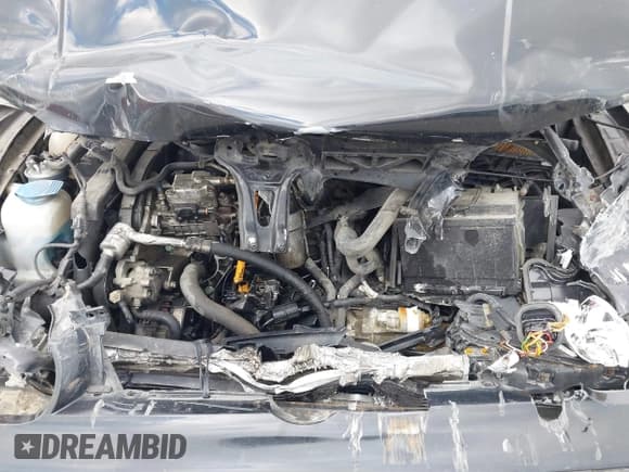 ✅ 2003 Volkswagen Golf • VIN: 9BWBP61J434052880 • Lot: 40325846. Wystawiony na IAAI z przebiegiem 150 293 mil. Bezpłatny archiwum sprzedaży aukcyjnych z USA i szczegółowy raport historii pojazdu na DreamBid. Zdjęcie 10.