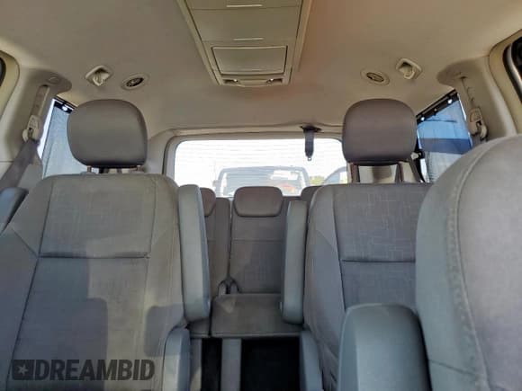 ✅ 2009 Volkswagen Routan SE • VIN: 2V8HW34199R544932 • Lot: 80430475. Listed on Copart with 133,425 mi. Free auction sales archive from the USA and detailed vehicle history report at DreamBid. Image 10.