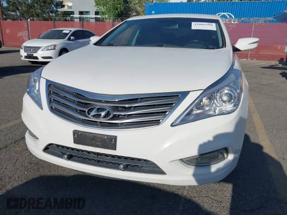 2012 Hyundai Azera z VIN KMHFG4JG5CA152696, wystawiony jako IAAI lot #42009308 z przebiegiem 133 068 mil mil oraz . Historia ofert i sprzedaży dostępna na DreamBid. Obrazek 6.