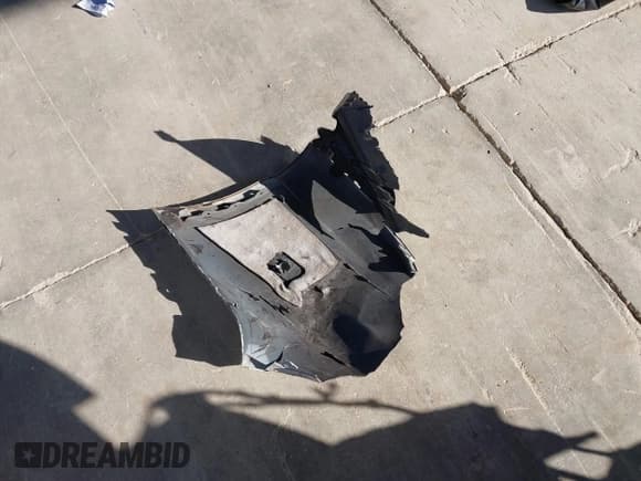 ✅ 2014 Mercedes-Benz CLA 250 • VIN: WDDSJ4GB2EN153340 • Lot: 43743089. Listed on IAAI with 56,362 mi. Free auction sales archive from the USA and detailed vehicle history report at DreamBid. Image 12.