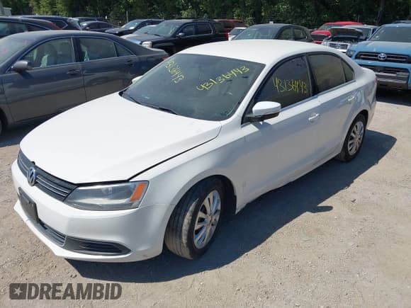 ✅ 2014 Volkswagen Jetta TDI • VIN: 3VWLL7AJ4EM360703 • Lot: 43136443. Wystawiony na IAAI z przebiegiem 153 755 mil. Bezpłatny archiwum sprzedaży aukcyjnych z USA i szczegółowy raport historii pojazdu na DreamBid. Zdjęcie 2.
