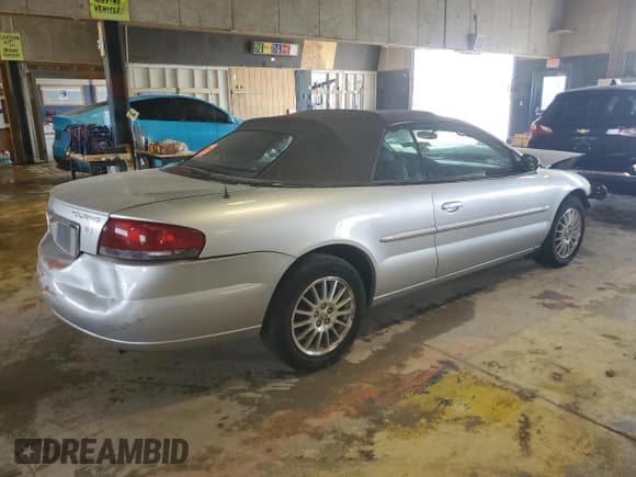 ✅ 2005 Chrysler Sebring Touring • VIN: 1C3EL55RX5N538401 • Lot: 65524035. Listed on Copart with 89,107 mi. Free auction sales archive from the USA and detailed vehicle history report at DreamBid. Image 3.