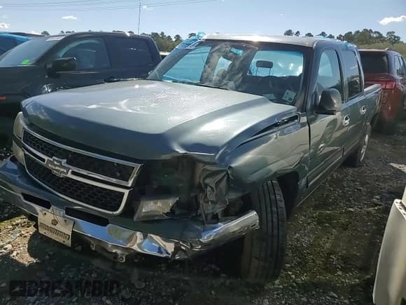✅ 2007 Chevrolet Silverado 1500 LT1 • VIN: 2GCEC13Z971114252 • Lot: 87108965. Listed on Copart with 428,622 mi. Free auction sales archive from the USA and detailed vehicle history report at DreamBid. Image 14.