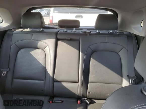 2019 Hyundai Kona Ultimate z VIN KM8K53AG1KU047035, wystawiony jako Copart lot #59272295 z przebiegiem 81 436 mil mil oraz Szkoda całkowita • Salvage title. Historia ofert i sprzedaży dostępna na DreamBid. Obrazek 10.