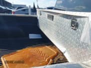 ✅ 2004 Chevrolet Silverado 1500 Work Truck • VIN: 1GCEC14X34Z333384 • Lot: 43619709. Wystawiony na IAAI z przebiegiem 197 104 mil. Bezpłatny archiwum sprzedaży aukcyjnych z USA i szczegółowy raport historii pojazdu na DreamBid. Zdjęcie 8.