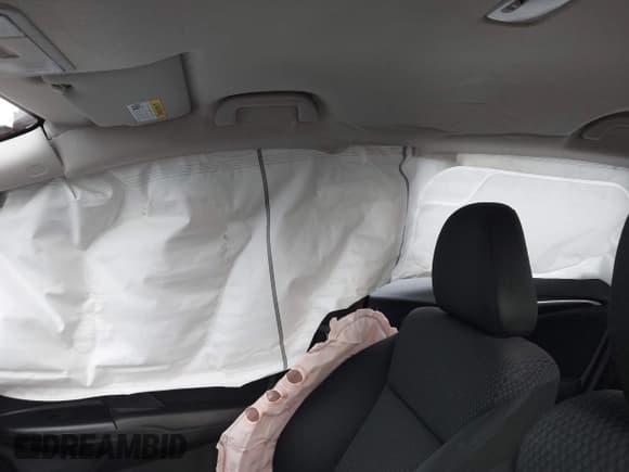 ✅ 2020 Honda Fit LX • VIN: 3HGGK5H44LM720126 • Lot: 43537733. Listed on IAAI with 90,949 mi. Free auction sales archive from the USA and detailed vehicle history report at DreamBid. Image 17.