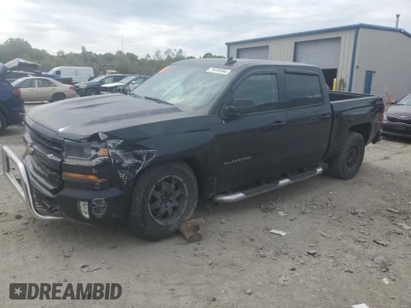 ✅ 2017 Chevrolet Silverado 1500 LT • VIN: 3GCUKREC1HG199814 • Лот: 71419184. Опубликован ранее на Copart с пробегом Не указан. Бесплатный доступ к архиву аукционных продаж из США и подробный отчёт об истории автомобиля на DreamBid. Изображение 1.