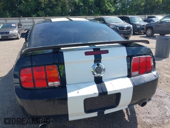 ✅ 2009 Ford Mustang GT • VIN: 1ZVHT82H495146300 • Лот: 42603951. Опубликован ранее на IAAI с пробегом 185 265 миль. Бесплатный доступ к архиву аукционных продаж из США и подробный отчёт об истории автомобиля на DreamBid. Изображение 16.