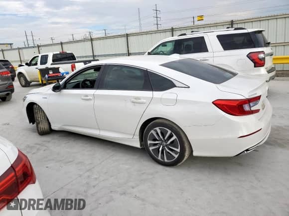 2019 Honda Accord with VIN 1HGCV3F11KA003519, listed as a Copart auction lot 81924395 with 41,142 mi miles and Salvage title. Bid and sale history available at DreamBid. Image 2.