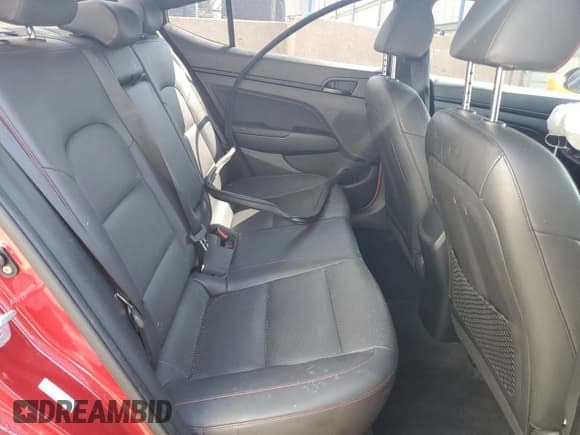 ✅ 2018 Hyundai Elantra Sport • VIN: KMHD04LB5JU718655 • Лот: 84419195. Опубликован ранее на Copart с пробегом 121 784 миль. Бесплатный доступ к архиву аукционных продаж из США и подробный отчёт об истории автомобиля на DreamBid. Изображение 10.