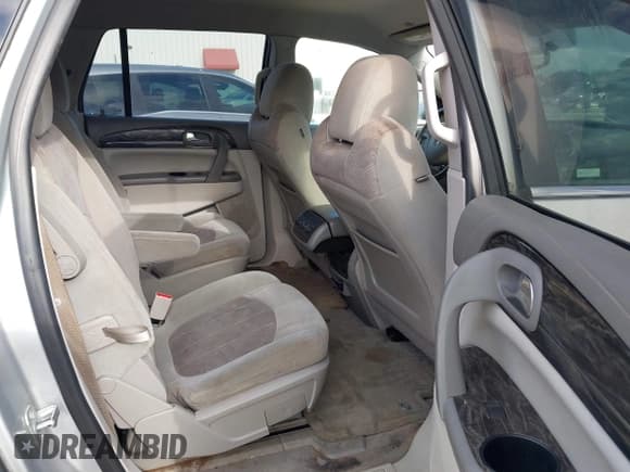 ✅ 2014 Buick Enclave Convenience • VIN: 5GAKRAKD5EJ377852 • Лот: 42391285. Опубликован ранее на IAAI с пробегом 270 006 миль. Бесплатный доступ к архиву аукционных продаж из США и подробный отчёт об истории автомобиля на DreamBid. Изображение 8.