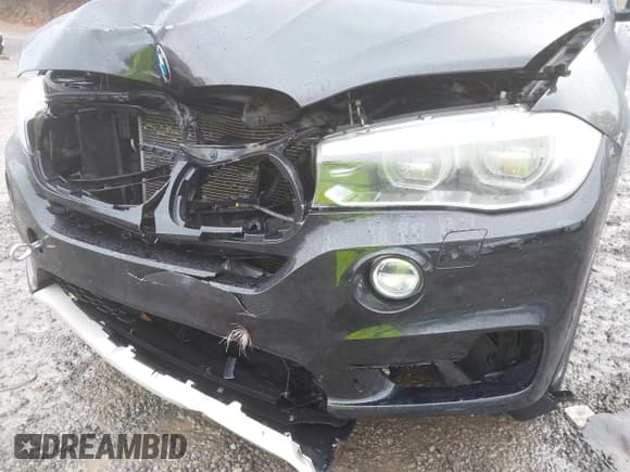 ✅ 2015 BMW X5 xDrive35i • VIN: 5UXKR0C54F0K60690 • Lot: 43550093. Wystawiony na IAAI z przebiegiem 91 808 mil. Bezpłatny archiwum sprzedaży aukcyjnych z USA i szczegółowy raport historii pojazdu na DreamBid. Zdjęcie 6.