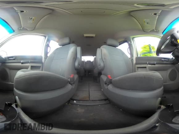 ✅ 2010 Chrysler Town & Country LX • VIN: 2A4RR2D16AR387179 • Lot: 41410509. Wystawiony na IAAI z przebiegiem 209 506 mil. Bezpłatny archiwum sprzedaży aukcyjnych z USA i szczegółowy raport historii pojazdu na DreamBid. Zdjęcie 18.